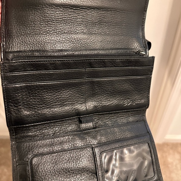 Brighton ❤️ Genuine Leather Crossbody Wallet Black Croc Gold/Silver Heart Charm - Picture 5 of 8